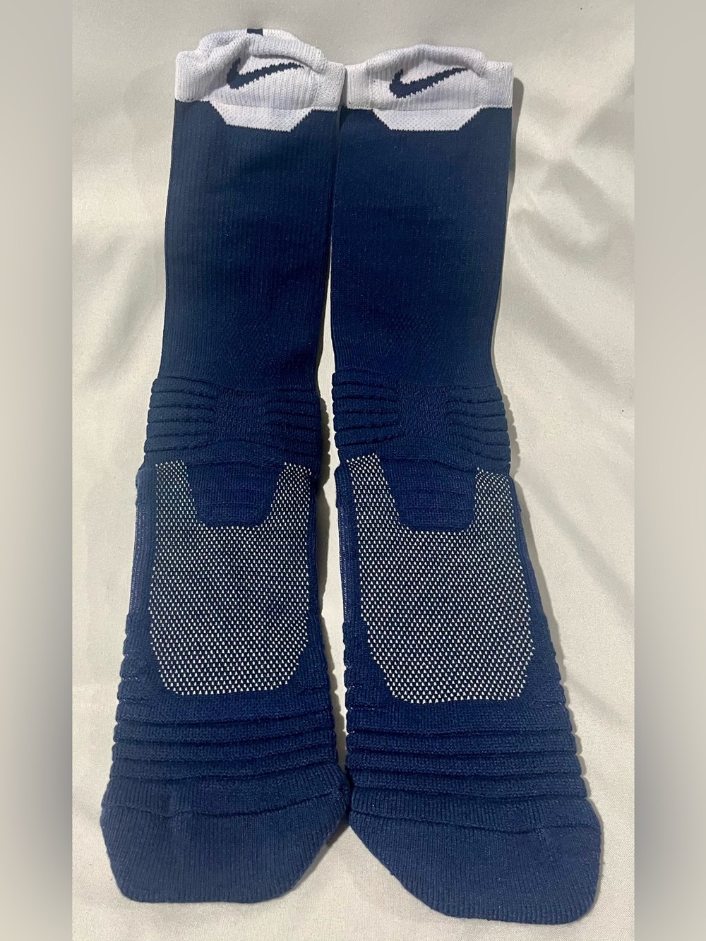 Nike Navy and White Athletic Crew Socks with Cushioned Zones
